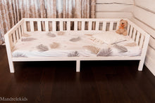 Toddler Bed on Legs (without Front Railing)