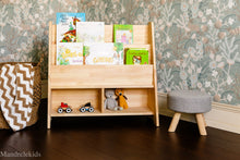 Montessori Bookshelf