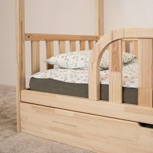 (A) Montessori House Floor Bed for Toddlers