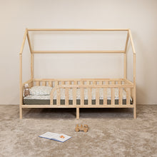 (A) Montessori House Floor Bed for Toddlers