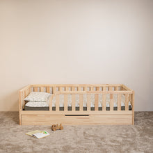 Toddler Bed (with Pull-Out Bed)